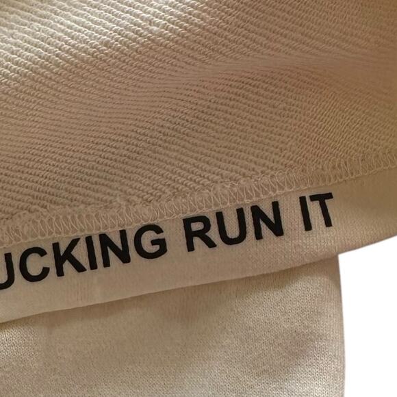 Mens Shirt Large Beige  Classic America Quite Luxury Understated NWT - Picture 2 of 9